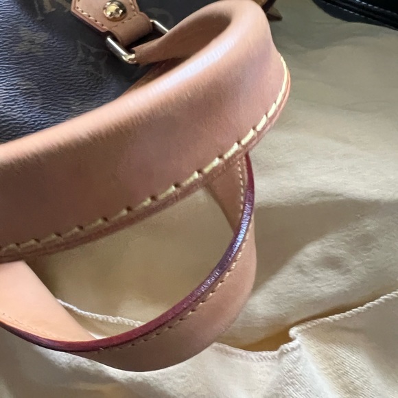 💎✨BEAUTIFUL✨💎RETIRO PM ZIPPER CLOSURE LOUIS VUTTON - Picture 7 of 15